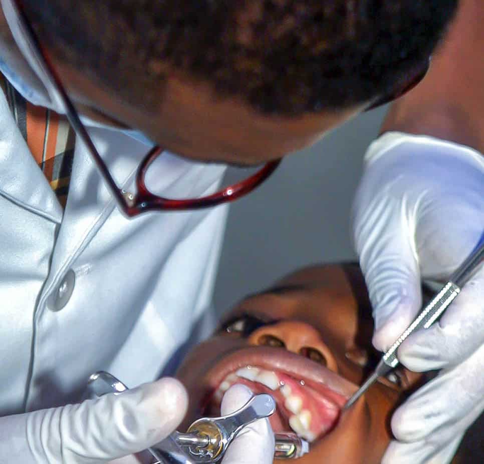 Fast and effective 1-hour teeth whitening service for instant results Newport